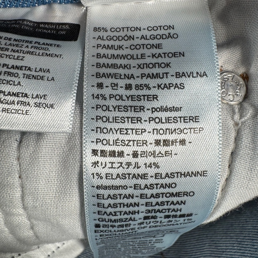 Levis Jeans Womens 25 Blue Wedgie Straight High Rise Light Wash Button Fly - Picture 7 of 14